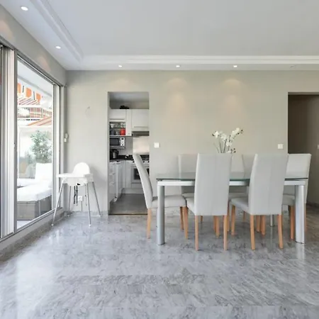 Apartment Spacious 2br Terrace Swimming Pool Antibes