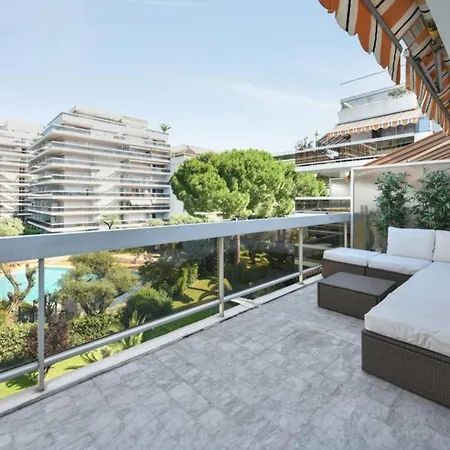Spacious 2br Terrace Swimming Pool